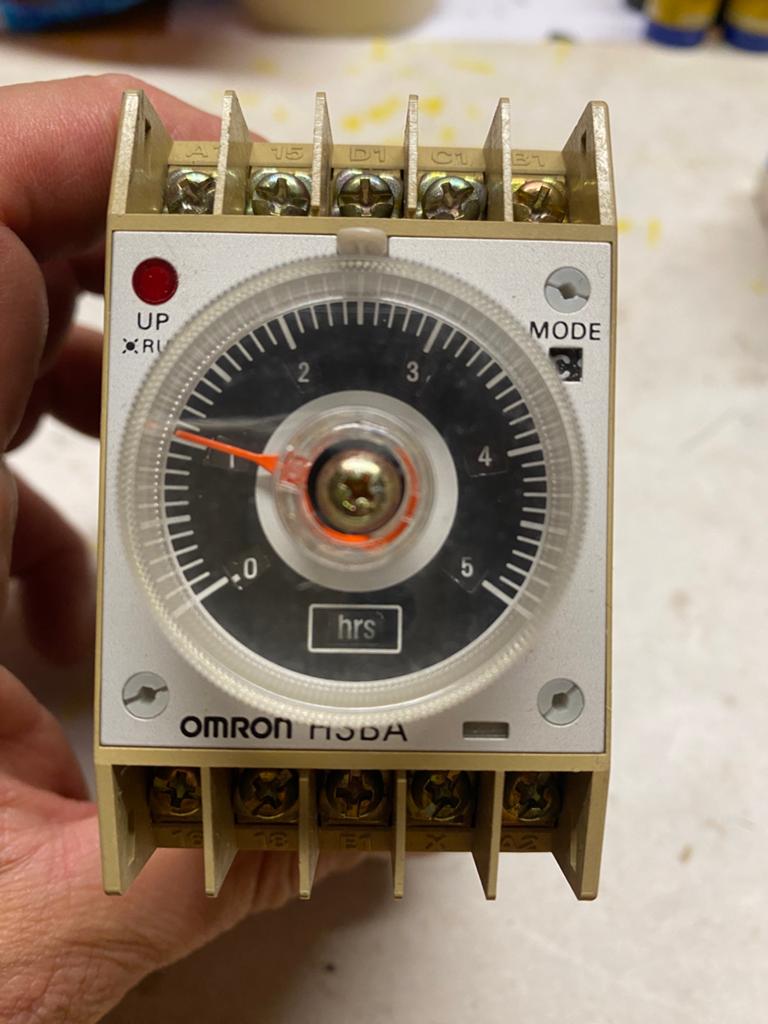 Omron H3BA-FA Tijdrelais / Industriële Timer – Made in Japan, Ophalen of Verzenden, Gebruikt