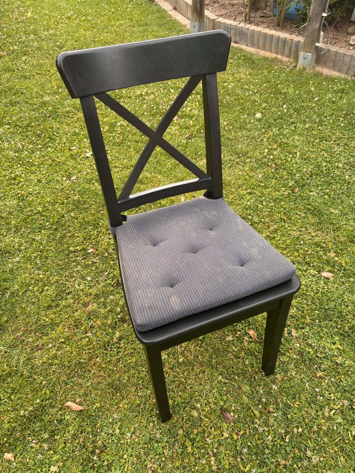 IKEA INGOLF stoel, zwart geverfd 6 stuks, Gebruikt, Zwart, Ophalen of Verzenden, Eén