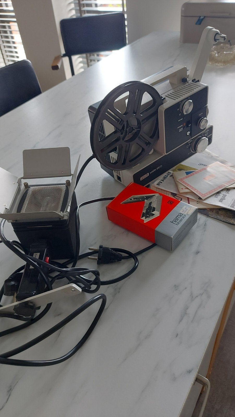 Eumig Mark 610 D Filmprojector met accessoires, Ophalen, Gebruikt