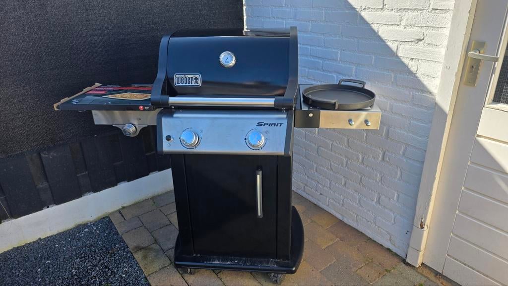 Weber Spirit E-325 GBS Zwart + accessoires en orginele hoes, Ophalen of Verzenden, Weber