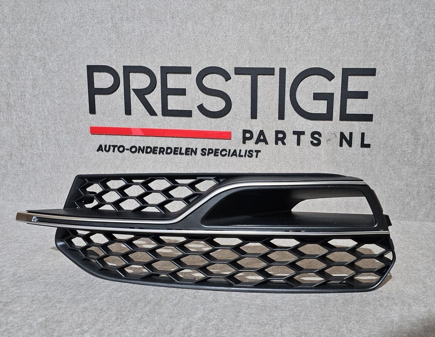 Grill Rooster Kapjes Inleg Audi A3 8V S-line S3 Links 12-17, -, Voor, Nieuw, Ophalen of Verzenden