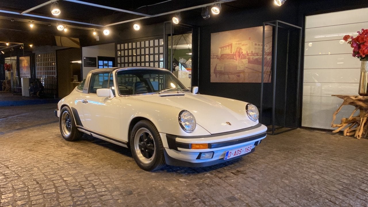 Porsche 911 3.0SC Targa (bj 1977), Auto's, Oldtimers, Cabriolet, Wit, Bedrijf, 211 pk
