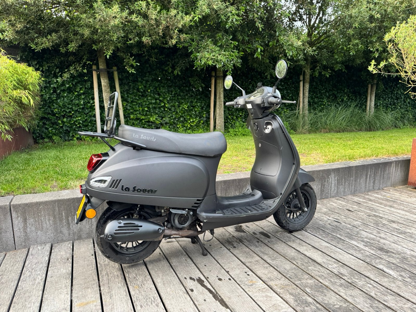 La Souris R 2023 scooter | Geel kenteken, Fietsen en Brommers, Scooters | Overige merken, Ophalen, Maximaal 45 km/u, Benzine