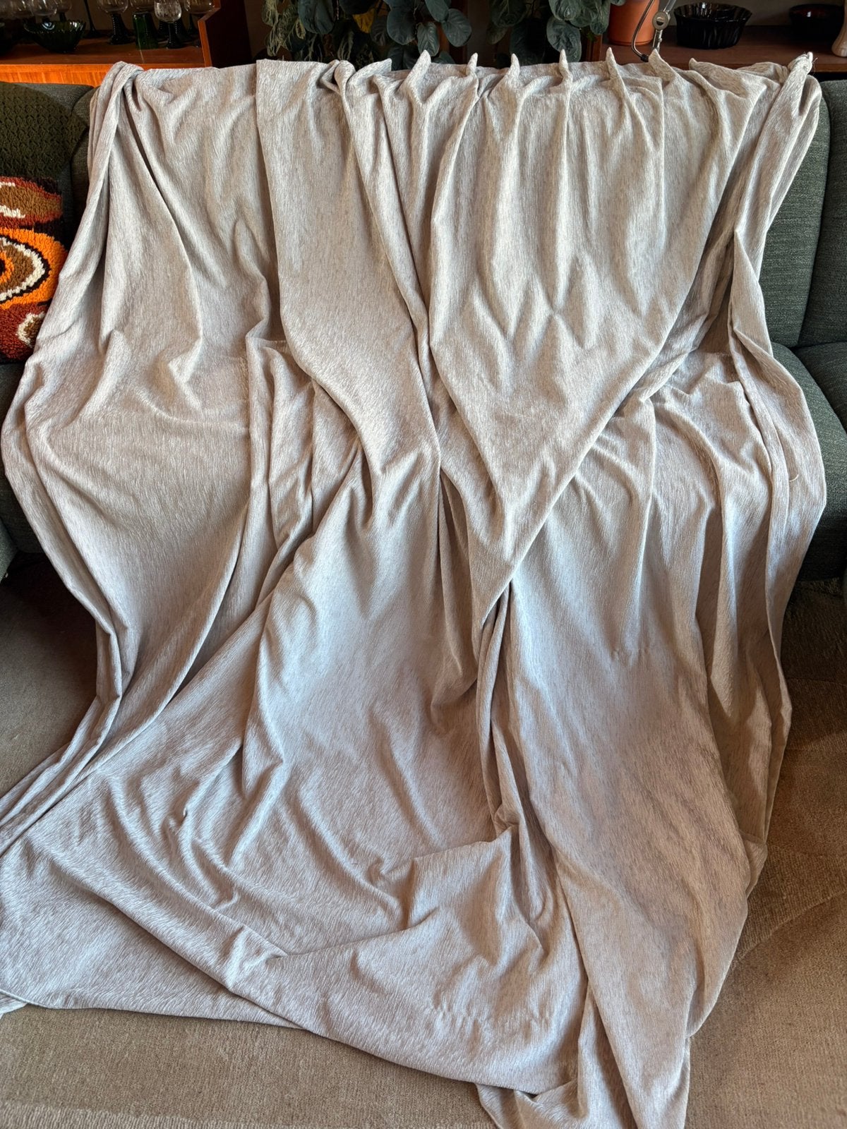 Vintage / retro chenille lichtgrijs gordijn, 175 cm, 243 cm, Ophalen of Verzenden, Grijs