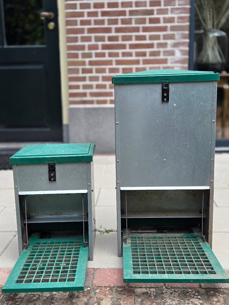Set Feed-O-Matic kippenvoerbakken 20 kg & 5 kg – ratwerend, Dieren en Toebehoren, Ophalen, Pluimvee
