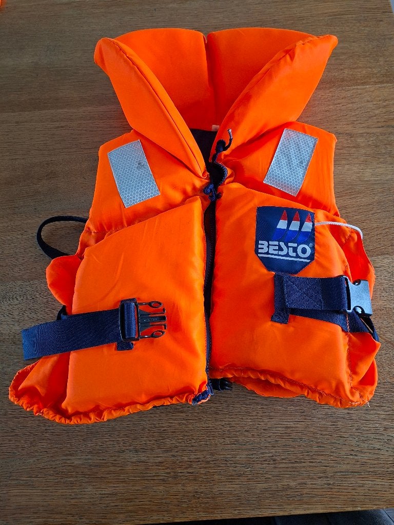 BESTO Reddingsvest junior, Watersport en Boten, Ophalen, Kind, Zo goed als nieuw, BESTO