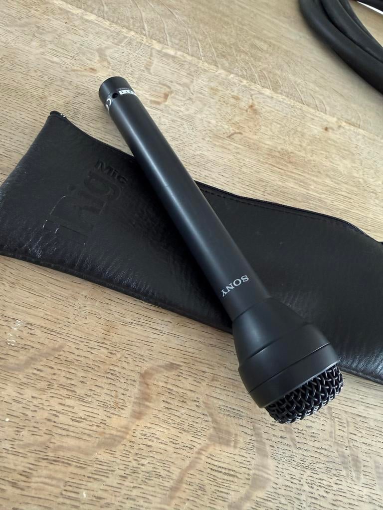 Sony F-112 microfoon met etui, Muziek en Instrumenten, Microfoons, Zo goed als nieuw, Overige typen, Ophalen of Verzenden
