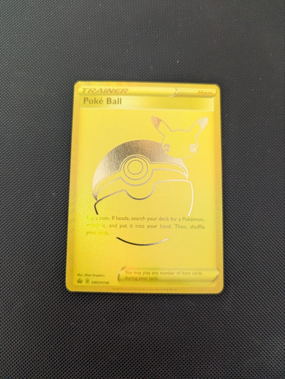 Poke Ball #SWSH146 ultra Premium Collection fresh, Ophalen, Nieuw