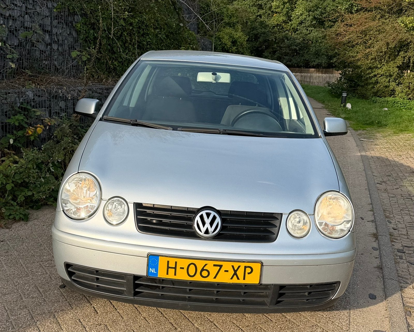 Volkswagen 2002 Grijs, Auto's, Stof, 4 cilinders, Grijs, Particulier