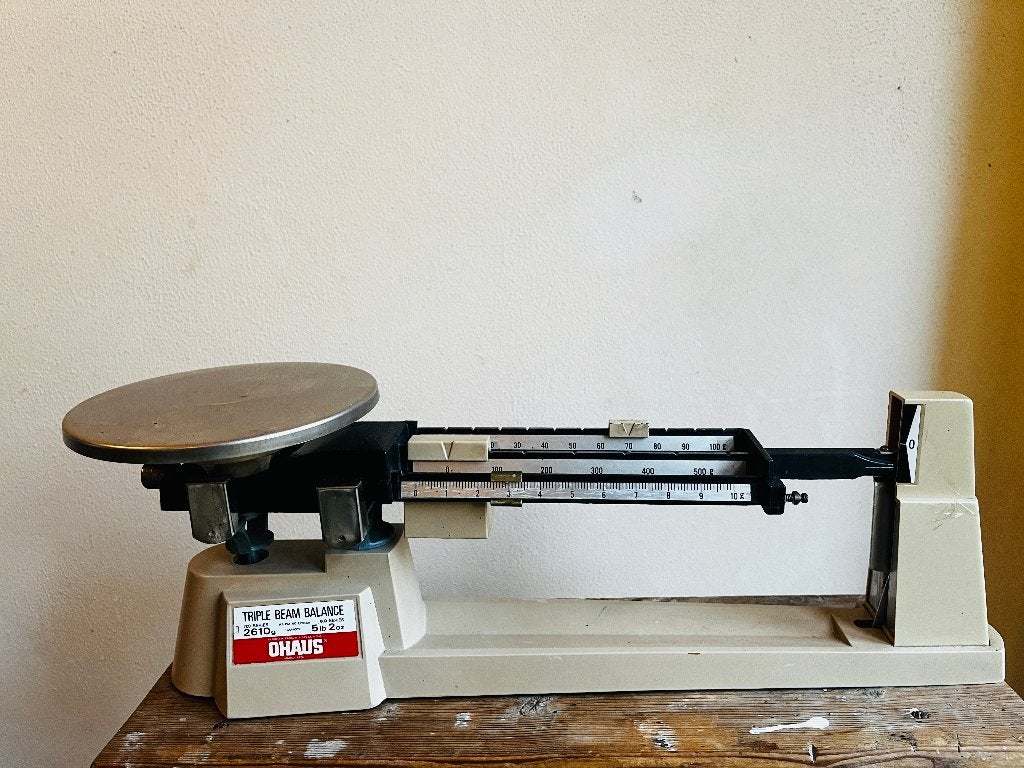 Ohaus, tripple beam balance weegschaal, keramiek of emaille, Ophalen
