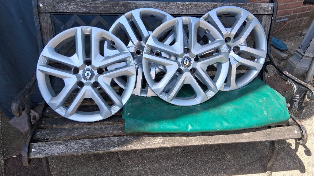 wieldoppen renault  16 inch, Ophalen