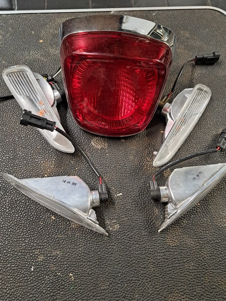 Vespa achterlicht en knipperlichten set origineel, Ophalen, Zo goed als nieuw, Overige typen, Vespa