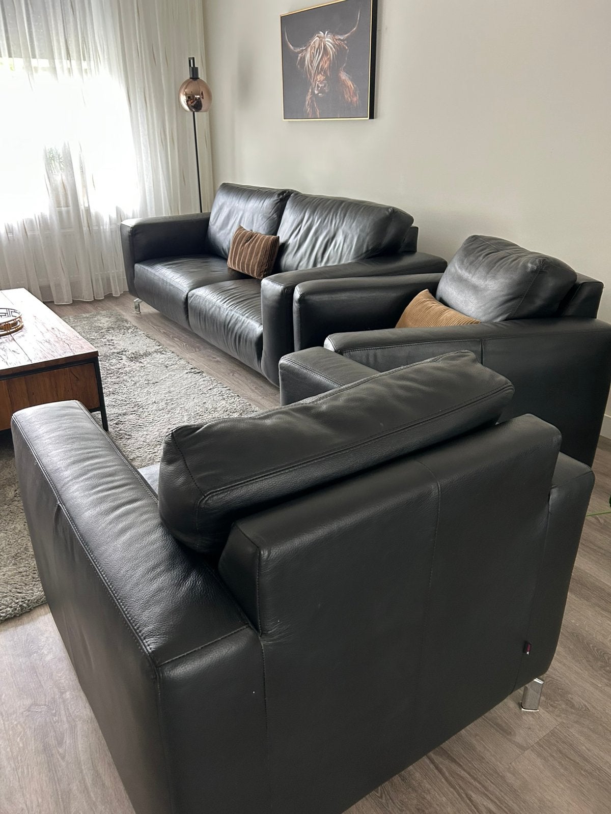 In.house 2,5 zits + 2 fauteuils zwart leder, Huis en Inrichting, Banken | Bankstellen, Gebruikt, Rechte bank, Vierpersoons of meer