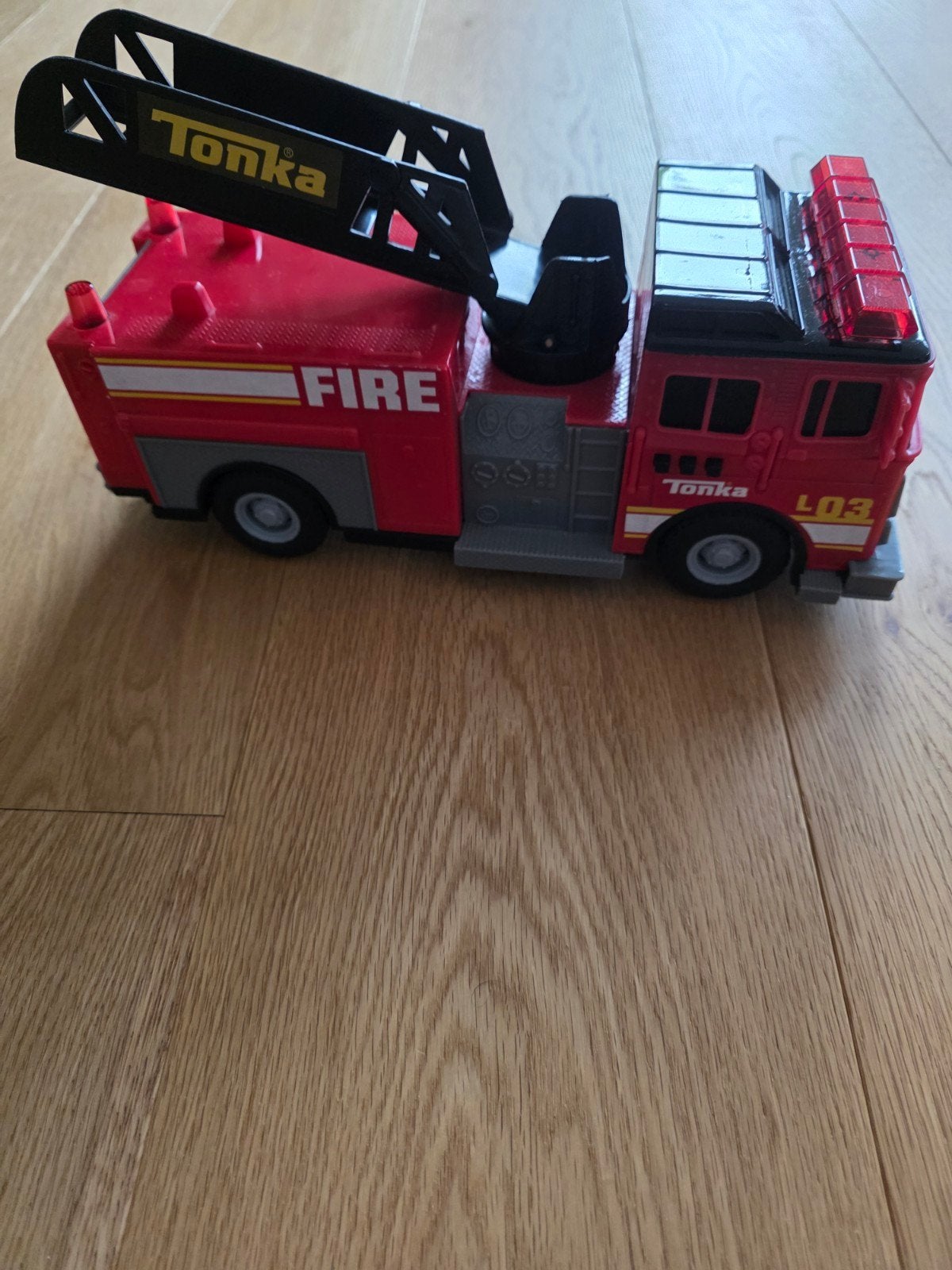 Tonka Brandweerauto met Geluid - Zo Goed als Nieuw, Ophalen of Verzenden, Zo goed als nieuw