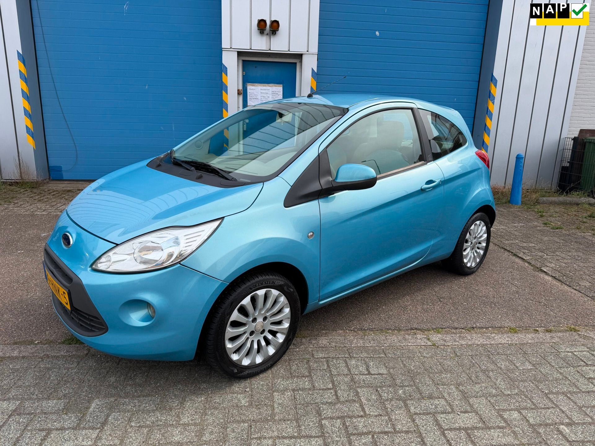 Ford Ka 1.2 Titanium Airco 138414 Km Inruil Mogelijk, Auto's, Ford, Voorwielaandrijving, Gebruikt, 1242 cc, 4 cilinders