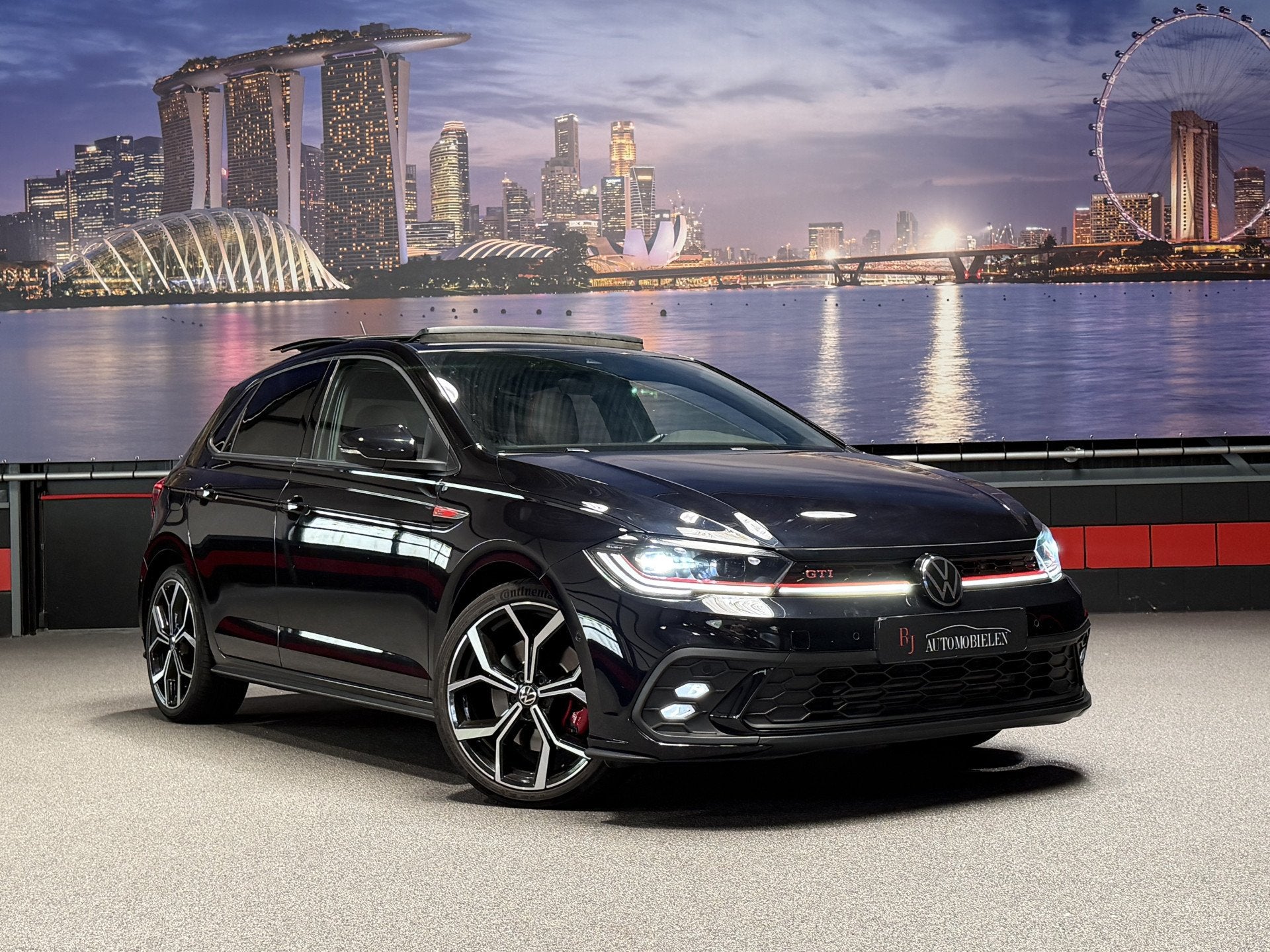 Volkswagen Polo 2.0 TSI GTI Keyless|Panorama|Camera|DCC, 15 km/l, Gebruikt, 4 cilinders, 1984 cc