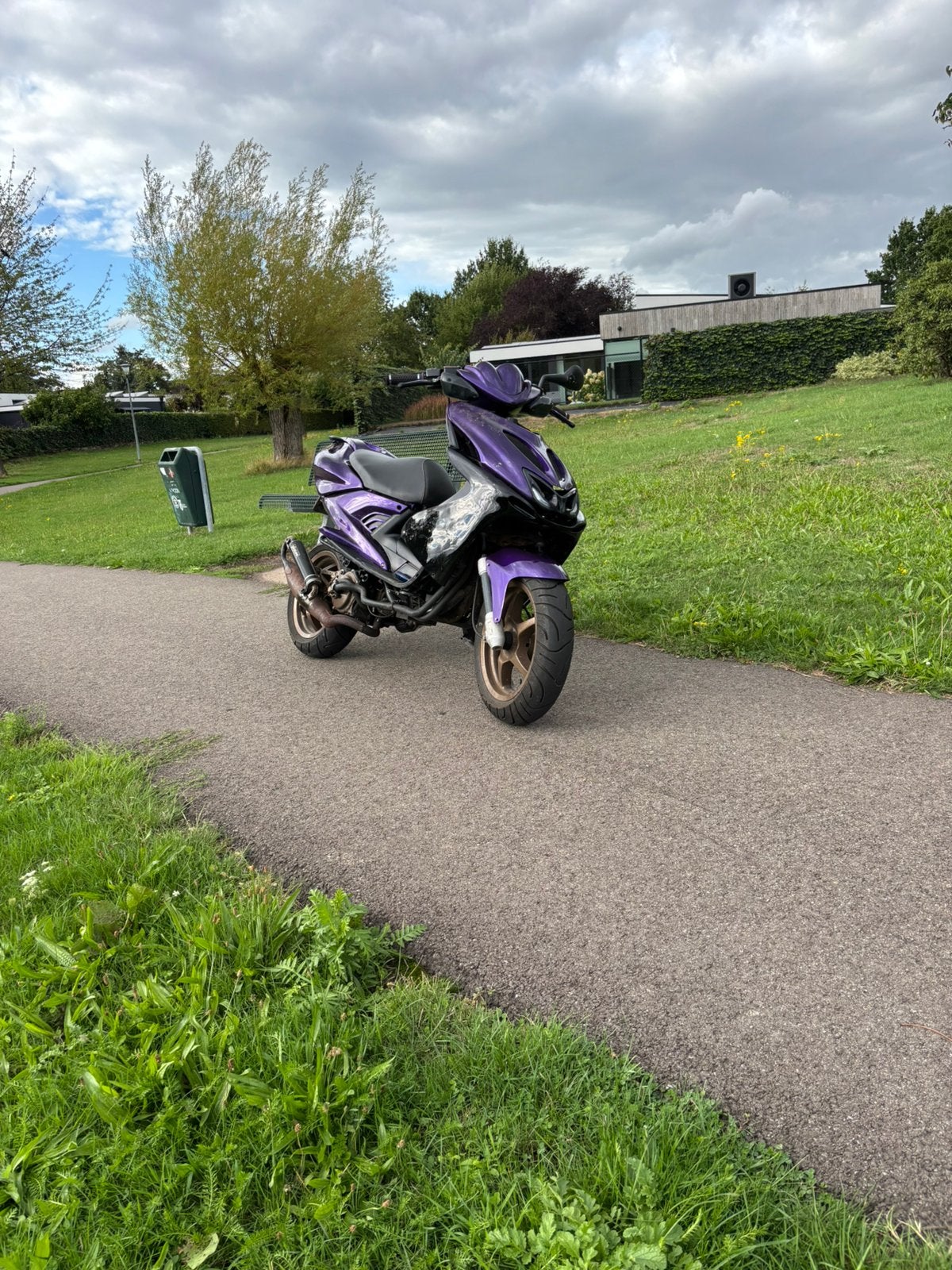 Yamaha earox, Ophalen, Zo goed als nieuw, Aerox