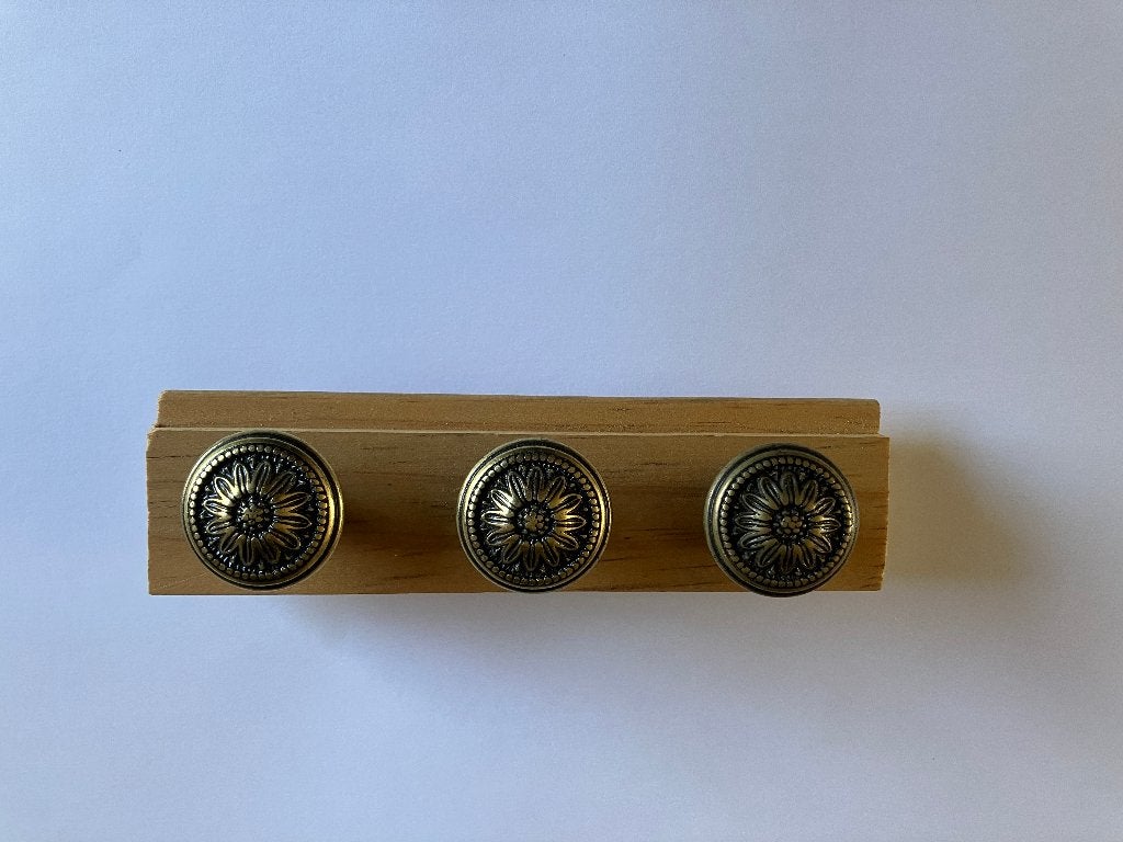 koper messing knopjes 7 stuks, Ophalen of Verzenden