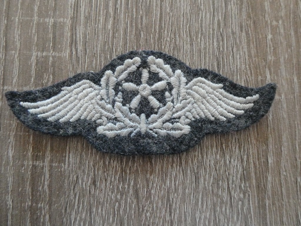 Luftwaffe - Fliegertechnisches personel, Verzamelen, Ophalen of Verzenden, Luchtmacht, Duitsland, Embleem of Badge