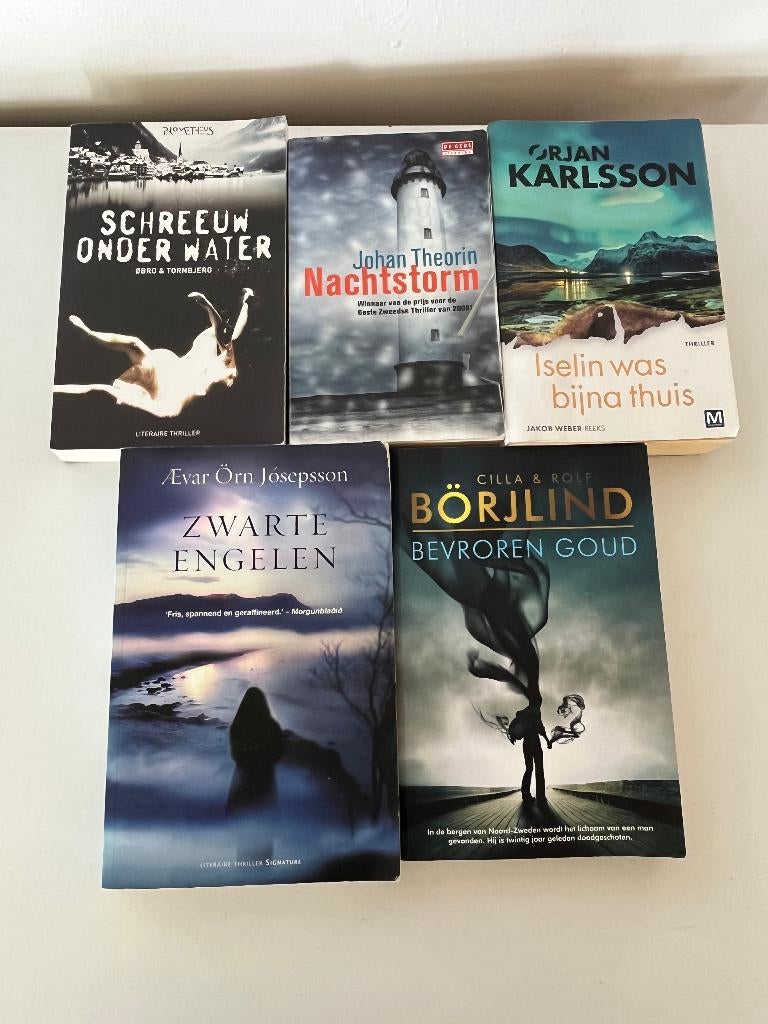 5 Scandinavische thrillers samen voor een tientje, Boeken, Ophalen of Verzenden, Zo goed als nieuw