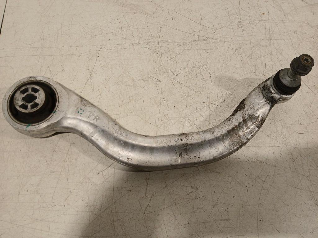 Draagarm rechts voor Tesla Model 3, Onderdelen@venauto.nl, Van der Ven Autorecycling B.V., Gebruikt, Ettenseweg 76, 4706 PB Roosendaal, The Netherlands