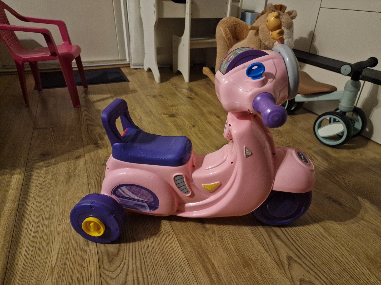 VTech 2-in-1 Loopscooter Roze, Ophalen, Gebruikt, 6 maanden tot 2 jaar