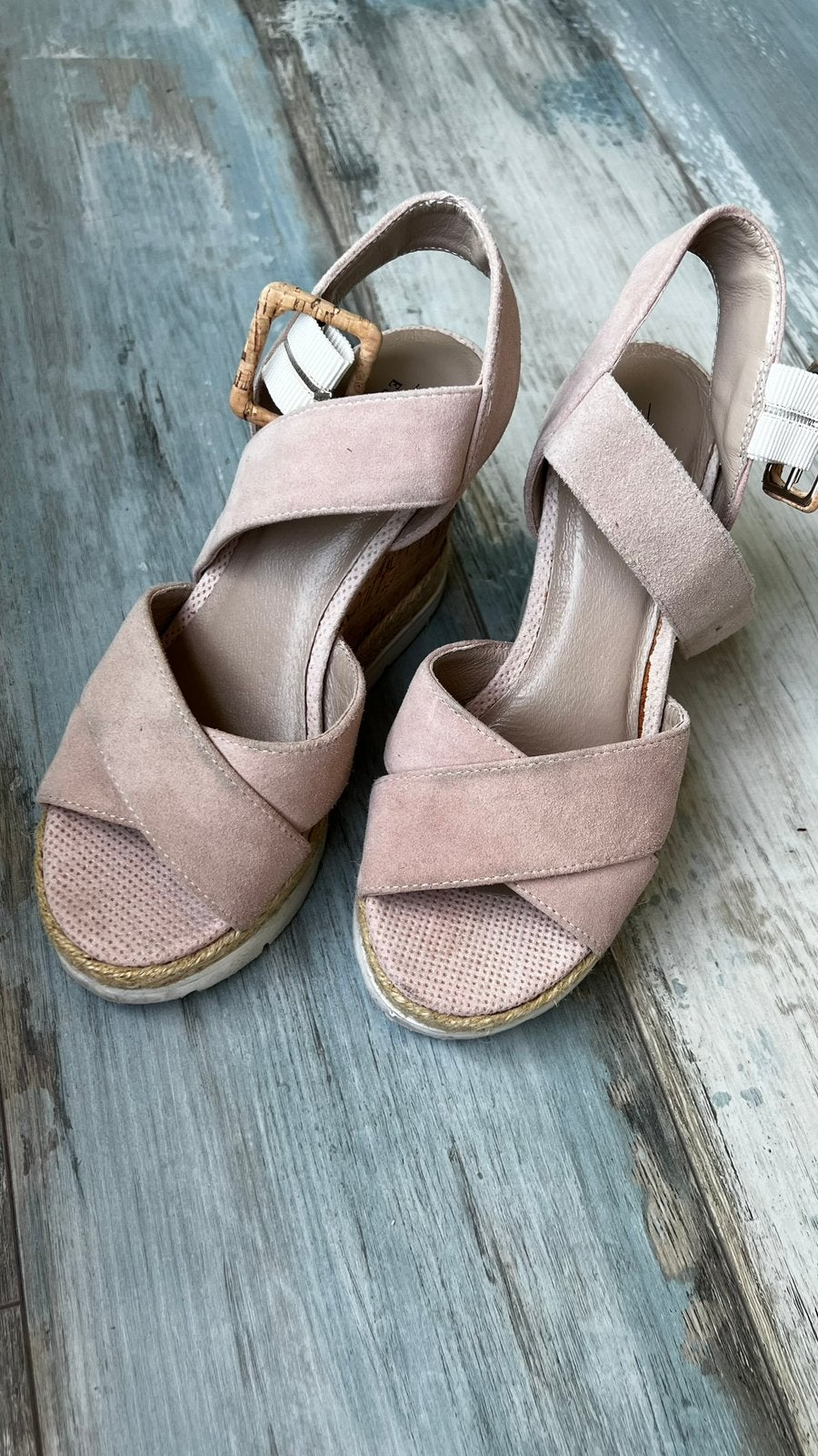 Rose sandaal met sleehak, Kleding | Dames, Zo goed als nieuw, Roze, Sandalen of Muiltjes, Ophalen of Verzenden