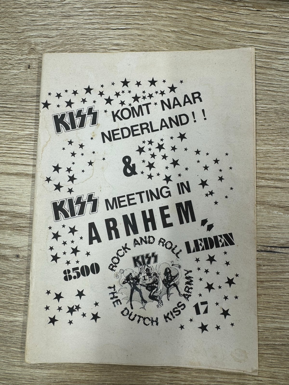 KISS Fanzine  kiss The Dutch KISS Army - Nummer 17 (1980), Ophalen of Verzenden, Gelezen, Muziek, Film of Tv