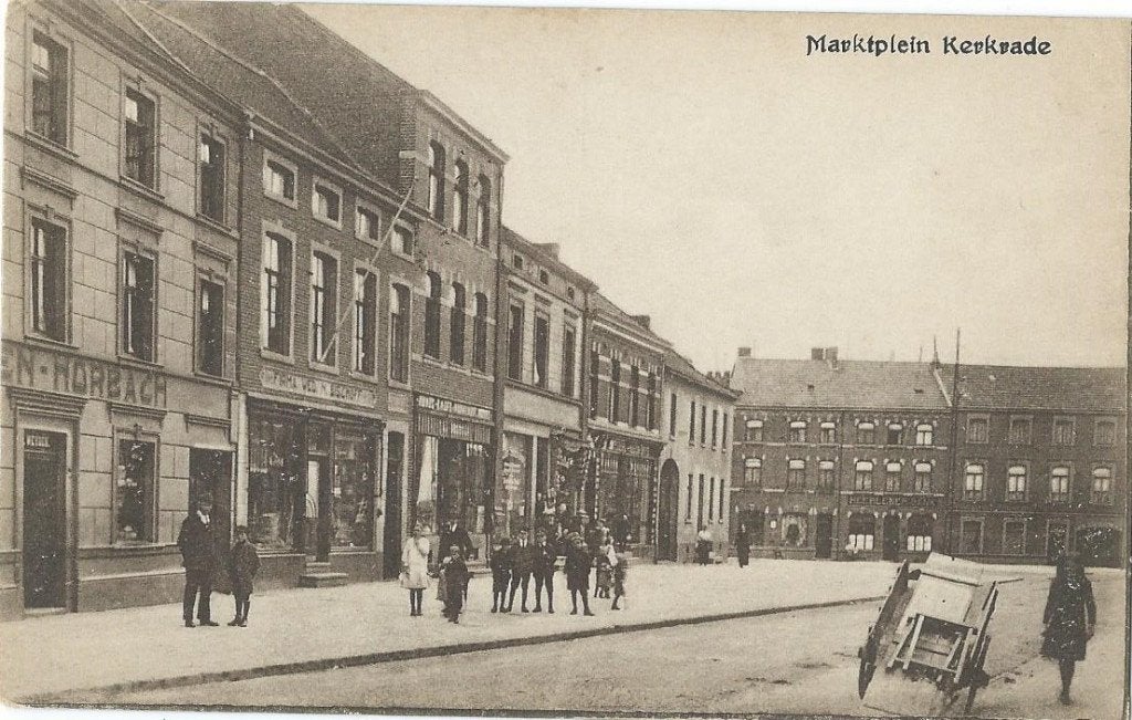 Ansichtkaart KERKRADE  Marktplein, Verzamelen, Ansichtkaarten | Nederland, Verzenden, Ongelopen, Limburg