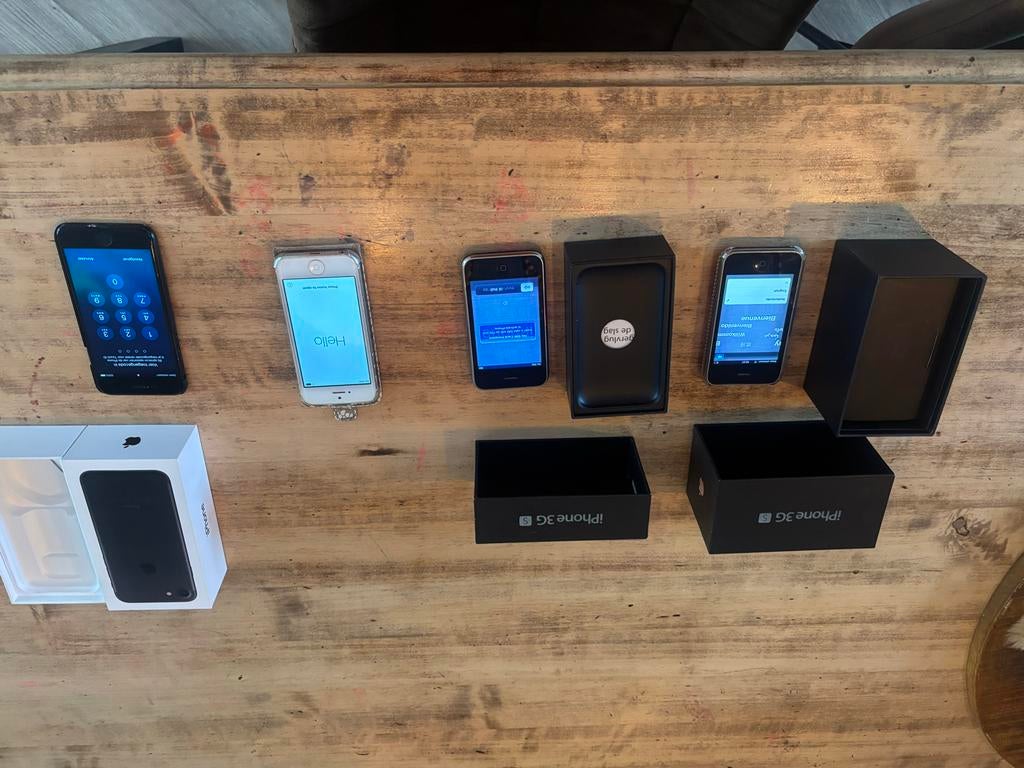 Verschillende iPhones, 2x 3GS, 6, 7, Telecommunicatie, Mobiele telefoons | Apple iPhone, Gebruikt, 64 GB, Zonder abonnement, Zonder simlock