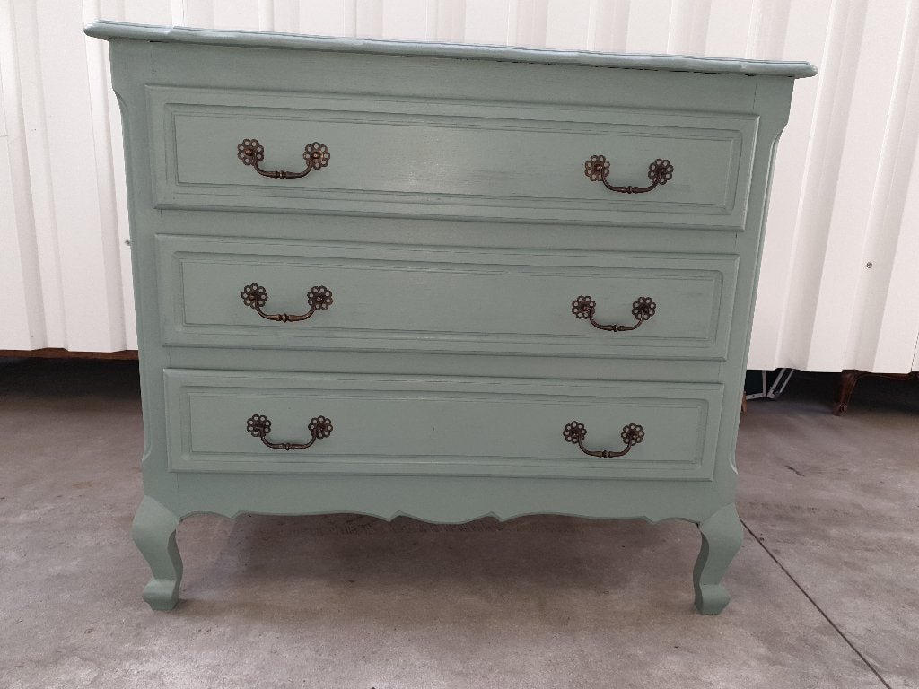 Prachtige Queen Ann dressoir. Het kan geleverd worden., Huis en Inrichting, Kasten | Dressoirs, Ophalen, Gebruikt, Eikenhout, 50 tot 100 cm