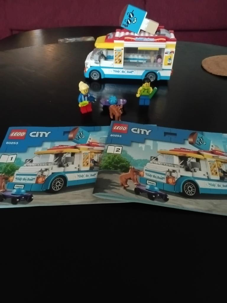 Lego City 60253 IJscowagen - Compleet met boekje, Ophalen, Zo goed als nieuw