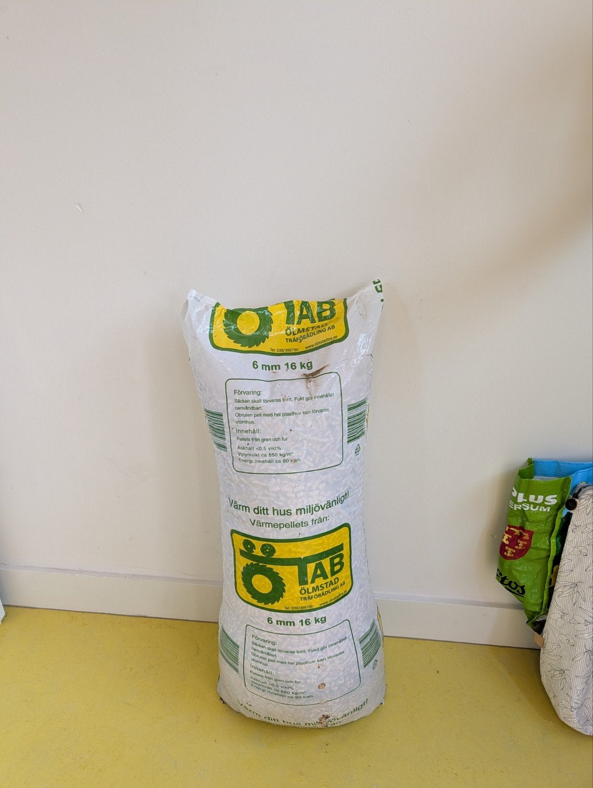 Pellet terrasverwarmer met zak pellets, Tuin en Terras, Terrasverwarmers, Ophalen, Gebruikt, Vloer