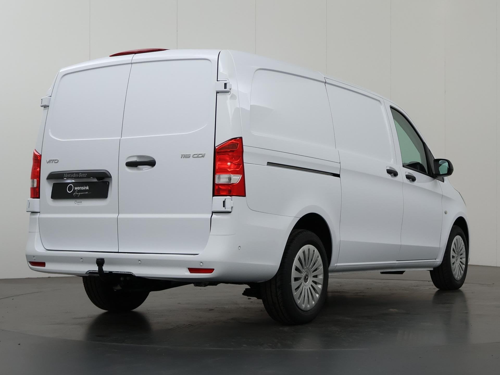 Mercedes-Benz Vito Bestelwagen 116 CDI L2 Pro | Achterdeuren, Auto's, Bestelauto's, Automaat, 4 cilinders, Bedrijf, Diesel