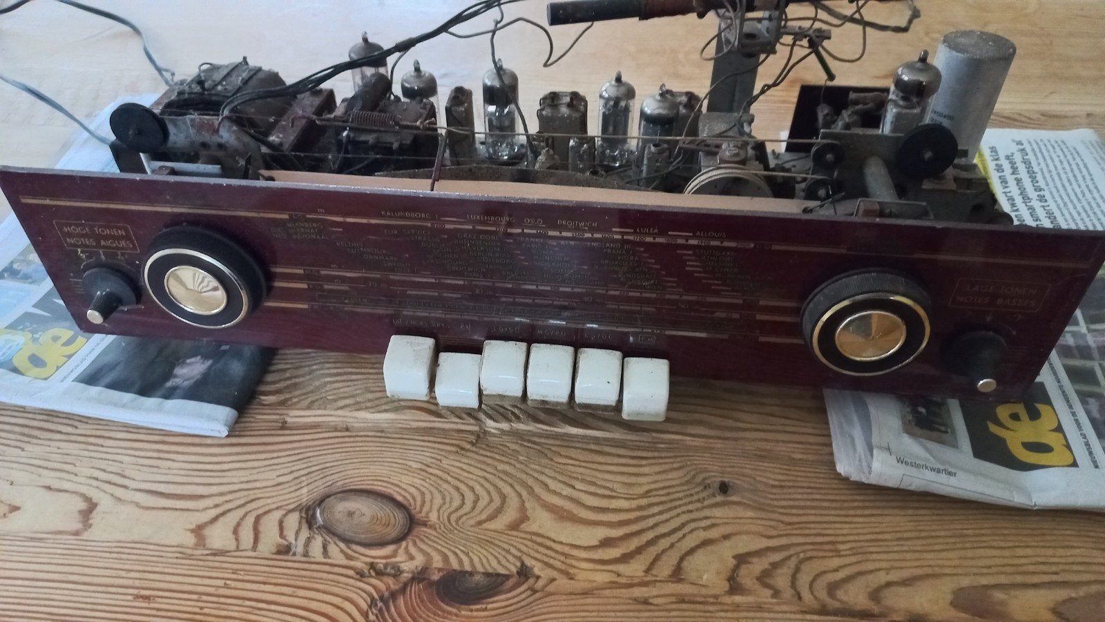 Compleet chassis van philips bx454a, Antiek en Kunst, Ophalen