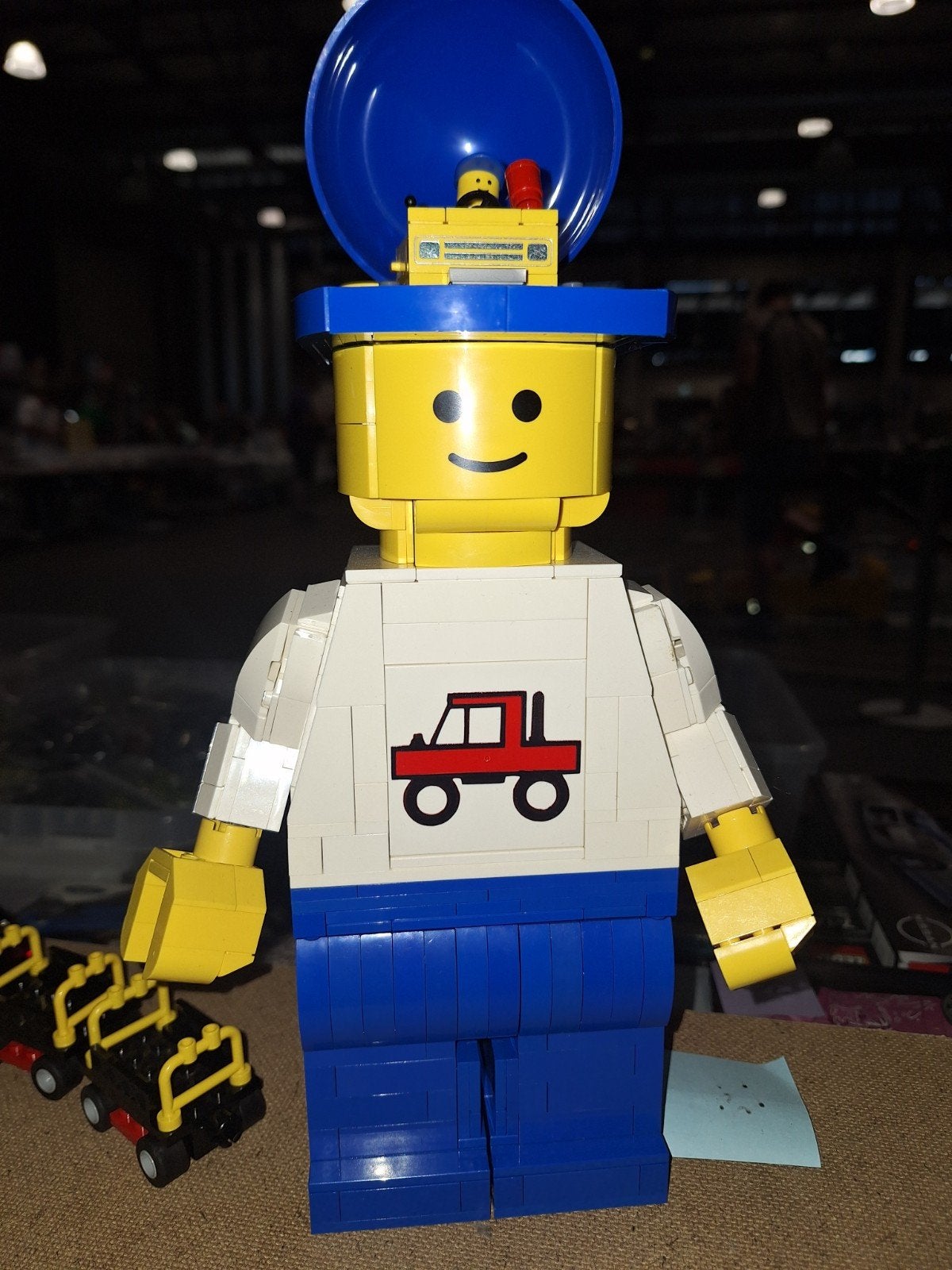Lego pop te koop, Ophalen