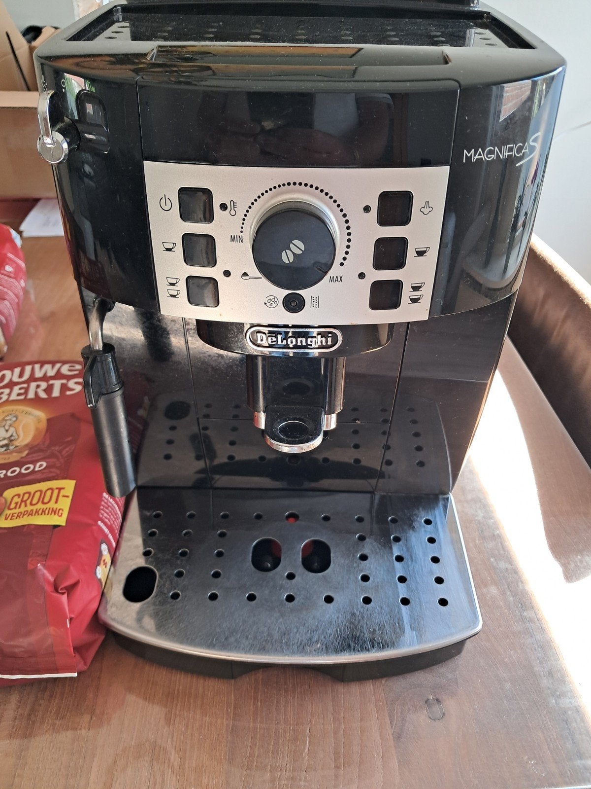 Koffiezetapparaat delonghi, Ophalen of Verzenden, Koffiemachine