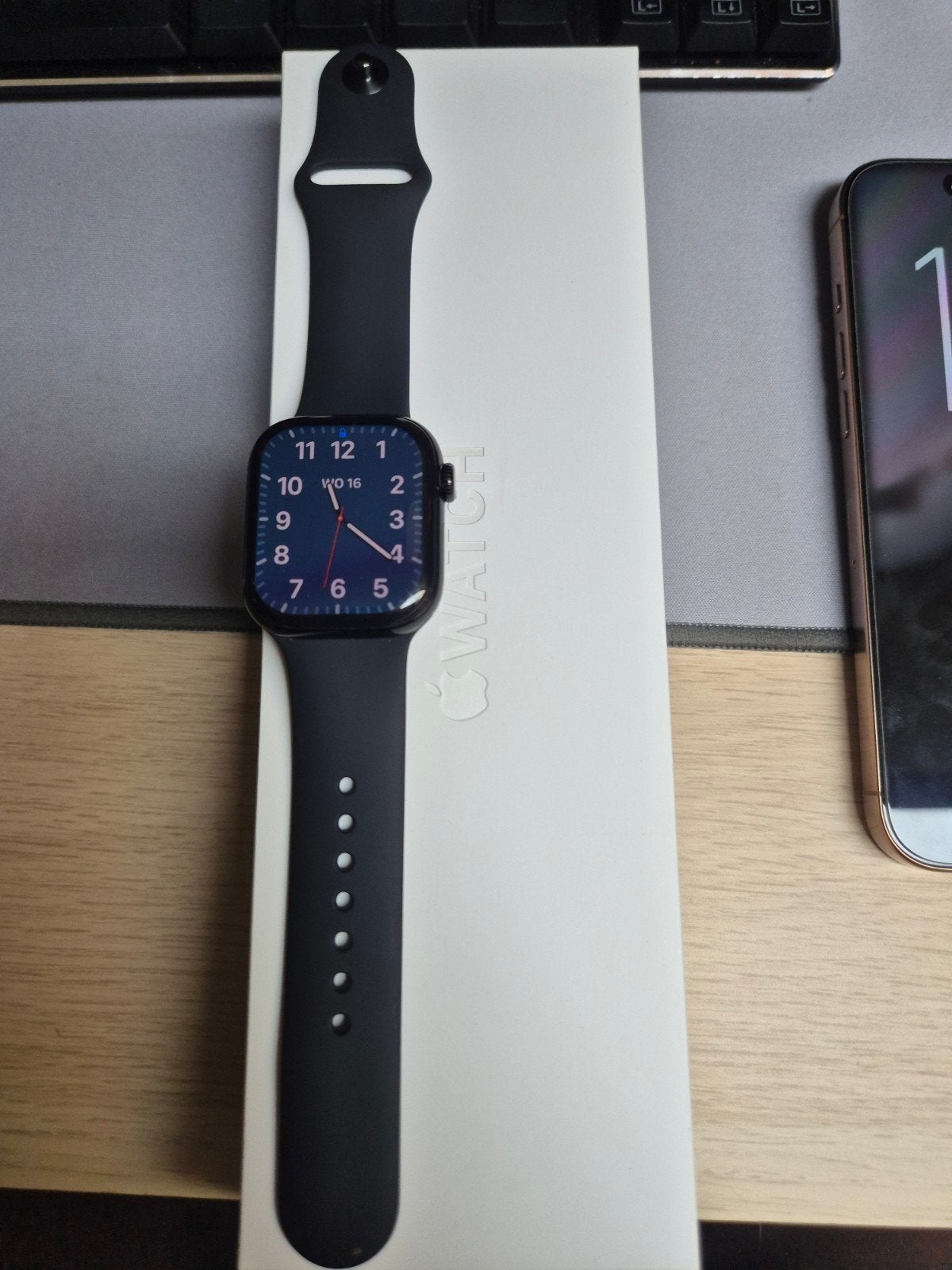 apple watch series 11 42mm 4 maand oud, Ophalen, Zwart, IOS, Waterdicht