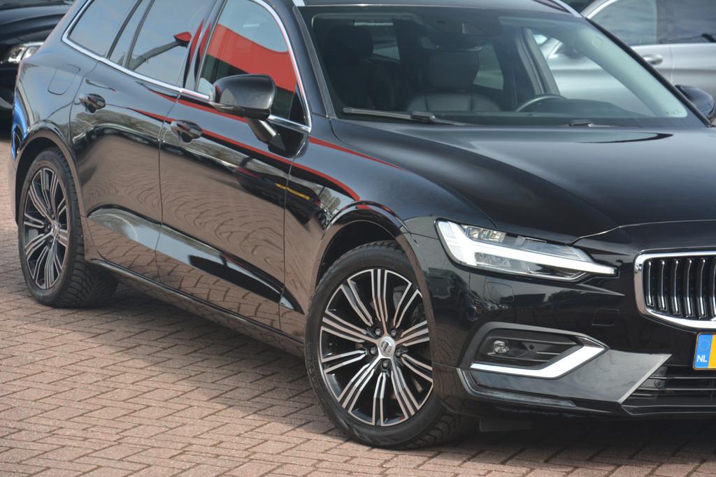Volvo V60 2.0 T5 Inscription | Navigatie | Pilot assist | Ca, 4 cilinders, 1969 cc, Zwart, Adaptive Cruise Control
