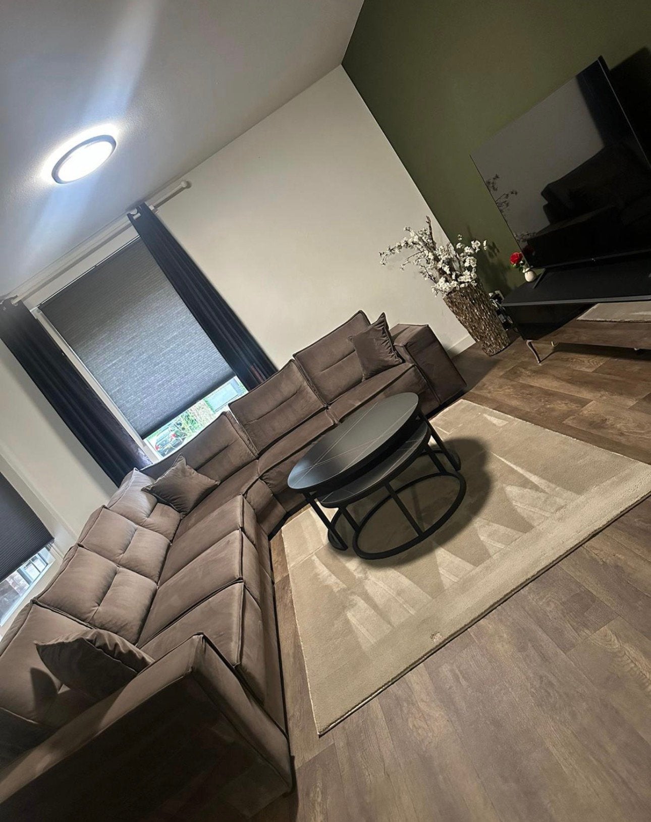 Huis meubelen zo goed als nieuw. DOE EEN BOD