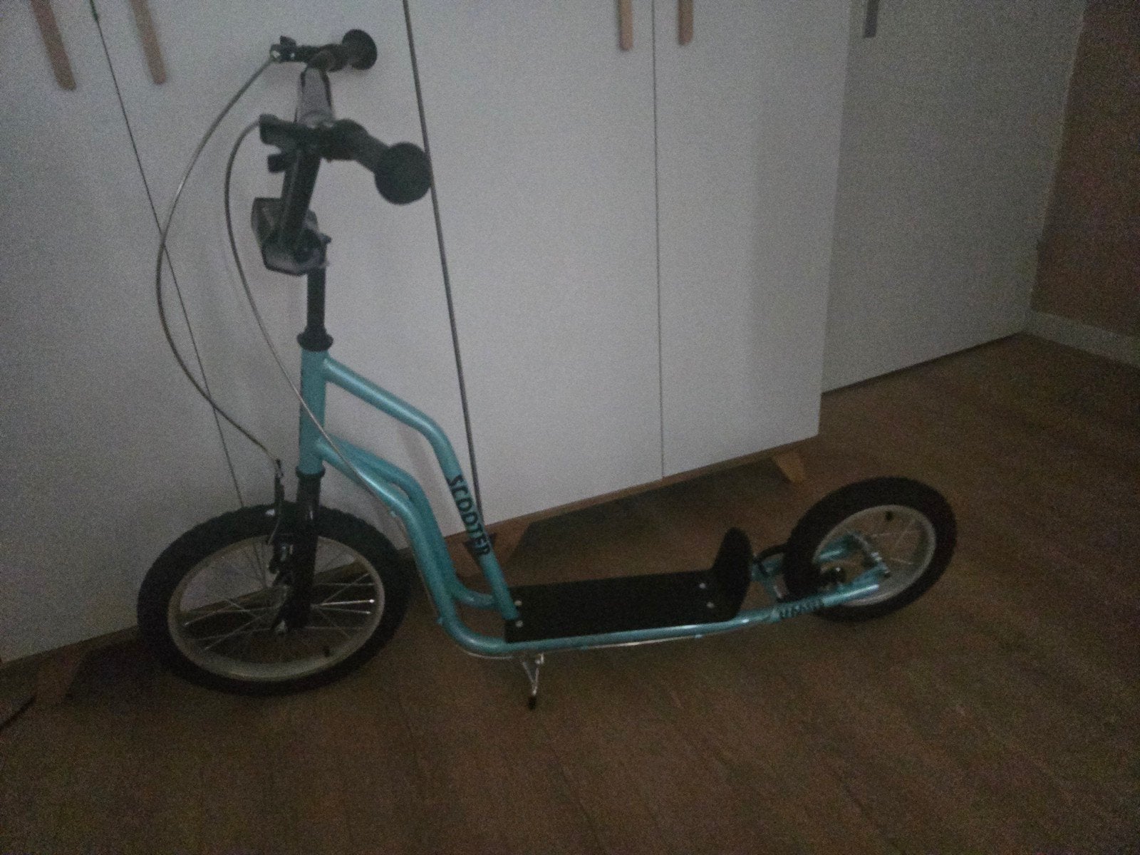 Stevige step met handremmen - ideaal voor kinderen, Ophalen of Verzenden, Gebruikt, Gewone step, SCOOTER