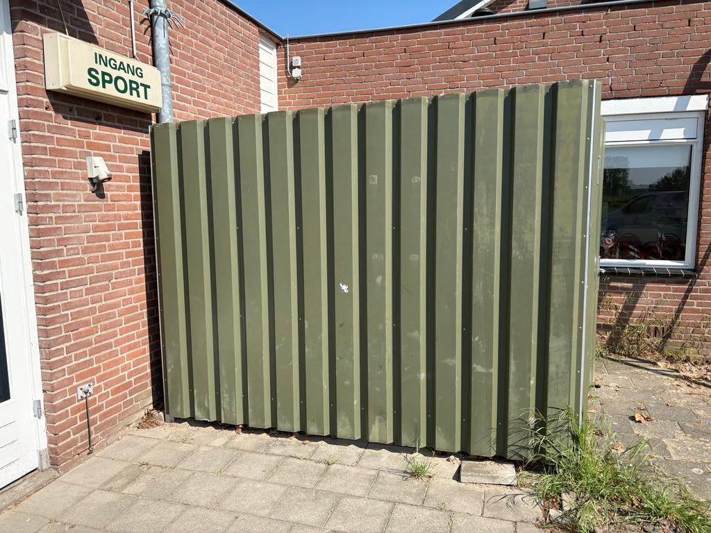 Stalen damwand tuinschuurtje met dak, reeds gedemonteerd, Ophalen, Gebruikt, Minder dan 3 meter, 2 meter of meer