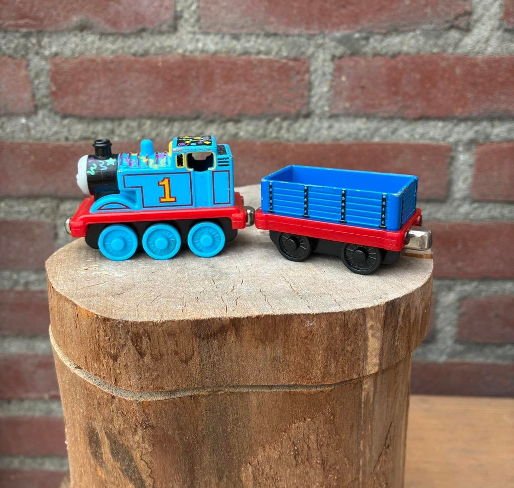 Thomas de trein Vintage Party locomotief met cargo car, Ophalen of Verzenden, Gebruikt