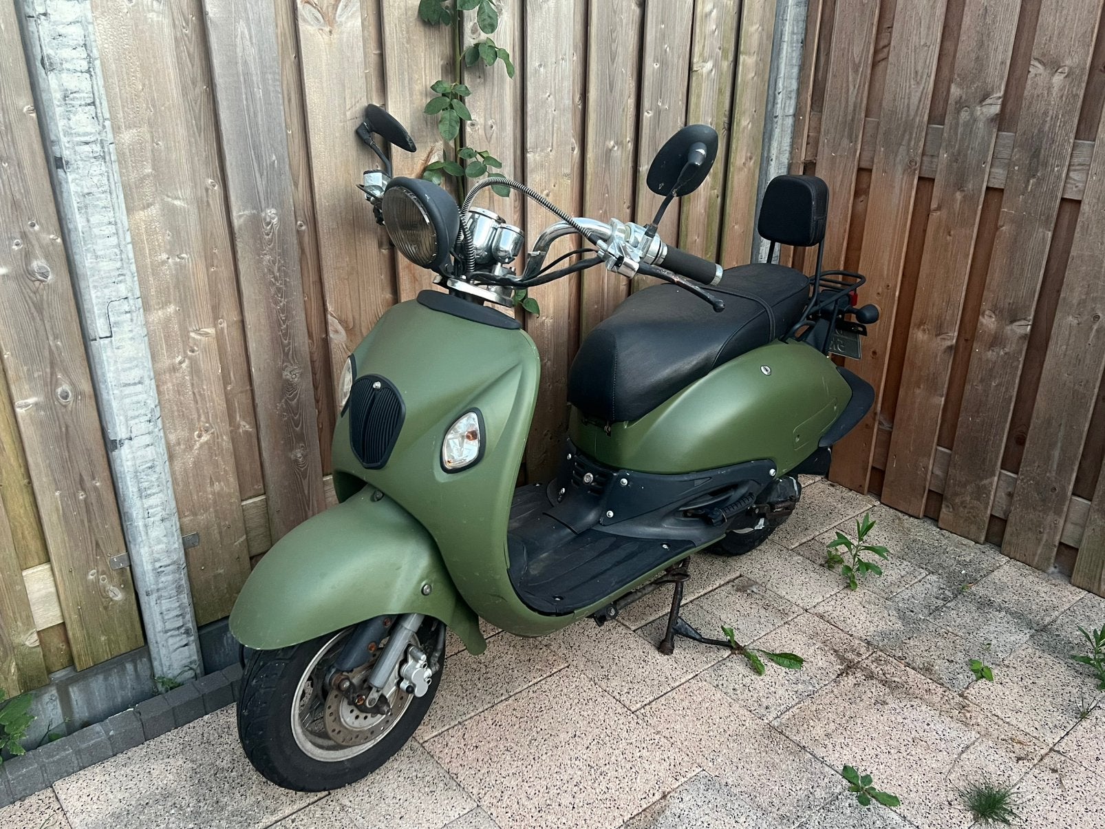 Fosti snorscooter groen, Fietsen en Brommers, Snorfietsen en Snorscooters, Ophalen, Gebruikt, Benzine, Overige merken