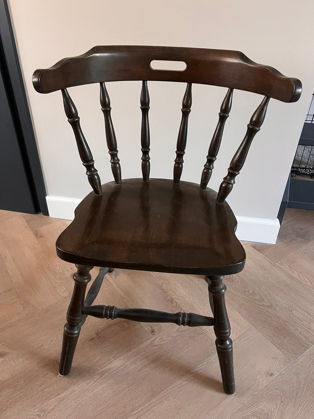 Antieke houten stoel, Ophalen, Gebruikt, Bruin, Eén