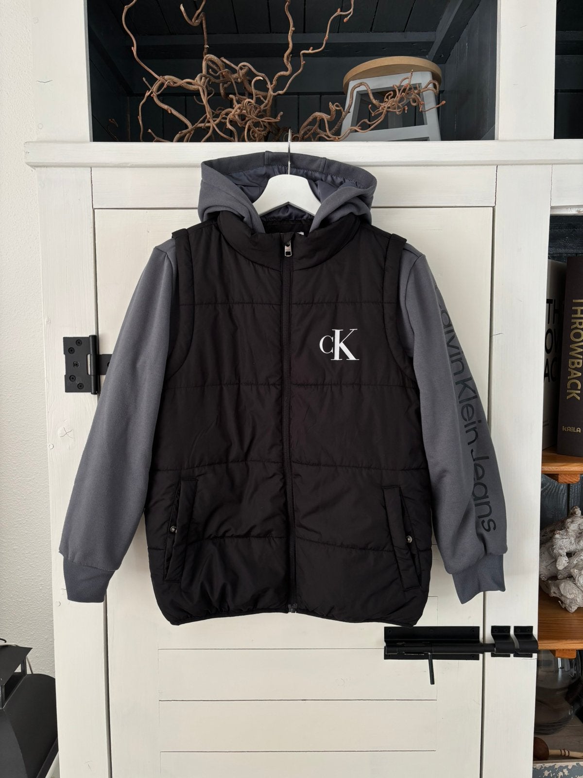 Calvin Klein Jeans jongens jas / hoodie 14-16, Ophalen of Verzenden, Zo goed als nieuw, Jongen, Jas
