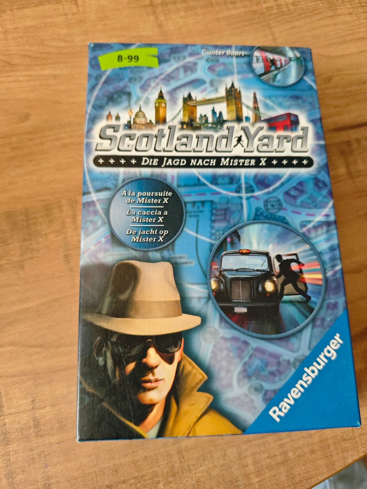 Scotland Yard Bordspel - De jacht op Mister X, Hobby en Vrije tijd, Gezelschapsspellen | Bordspellen, Vijf spelers of meer, Ophalen of Verzenden