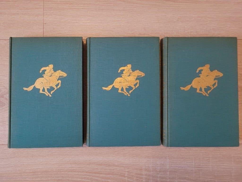 triologie: Het gebeurde bij de Kisum Heuvel, Boeken, Ophalen, Gelezen