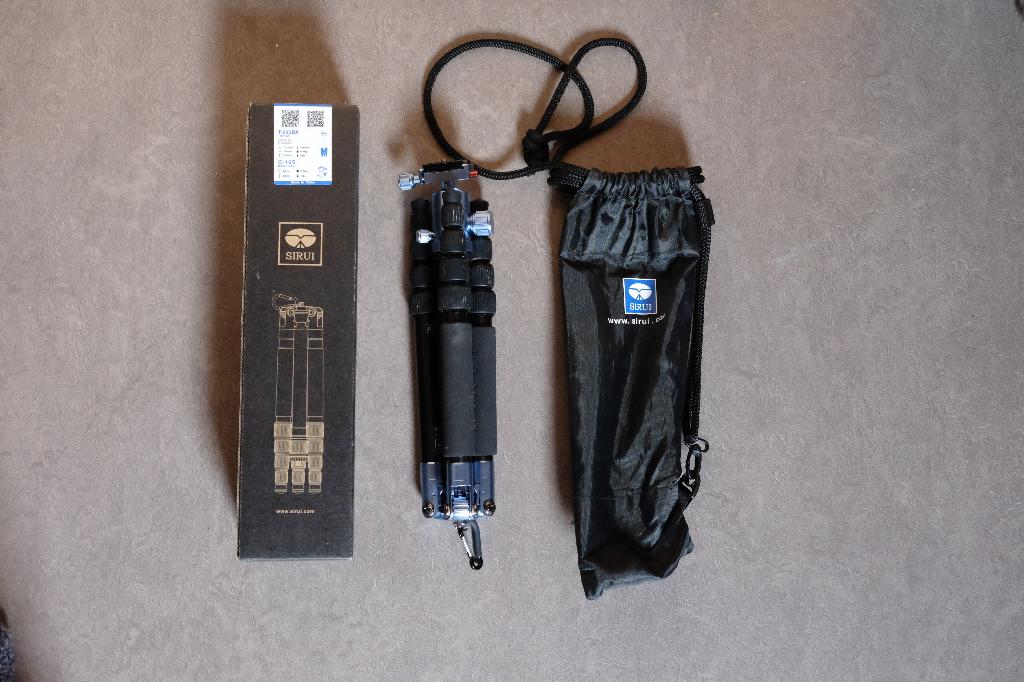 Sirui tripod T-005bx blue Inclusief ballhoofd, Audio, Tv en Foto, Fotografie | Statieven en Balhoofden, Zo goed als nieuw, Minder dan 150 cm