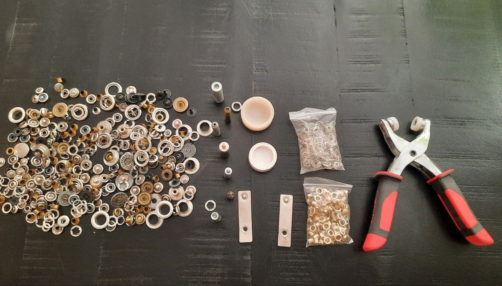 Drukknopen met tang voor de doehetzelver, Ophalen of Verzenden, Zo goed als nieuw